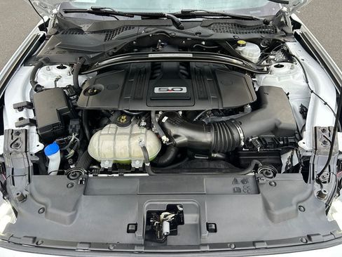 Used 2022 Ford Mustang GT Premium w/ GT Performance Package RWD image 29