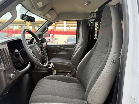 Used 2024 GMC Savana 2500 w/ Driver Convenience Package image 25