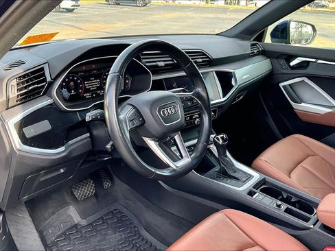 Used 2022 Audi Q3 2.0T Premium image 18