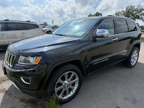 Used 2014 Jeep Grand Cherokee Limited AWD/4WD image 17