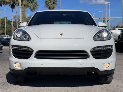 Used 2014 Porsche Cayenne S image 7