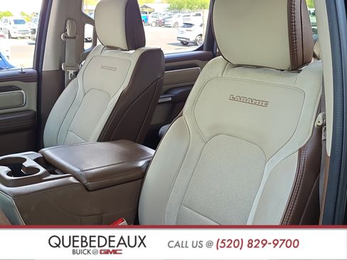 Used 2019 RAM 1500 Laramie AWD/4WD image 12