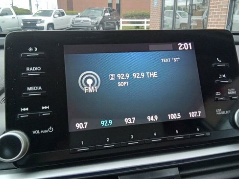 Used 2019 Honda Accord LX image 16