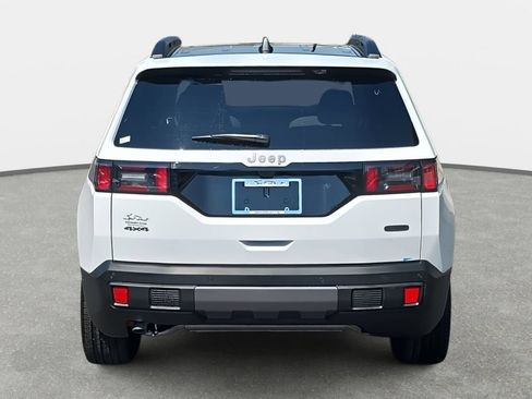 New 2026 Jeep Cherokee Overland w/ Trailer Tow Group AWD/4WD image 6