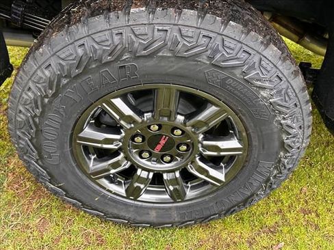 New 2026 GMC Sierra 1500 AT4X AWD/4WD image 12