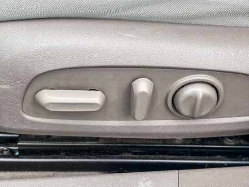 Used 2018 Chevrolet Malibu LT image 20