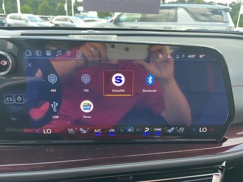 New 2026 Chevrolet Traverse RS w/ LPO, Floor Liner Package image 35