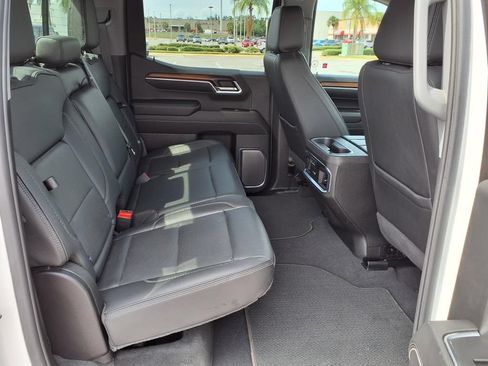 Used 2024 GMC Sierra 1500 Denali w/ Denali Reserve Package AWD/4WD image 17