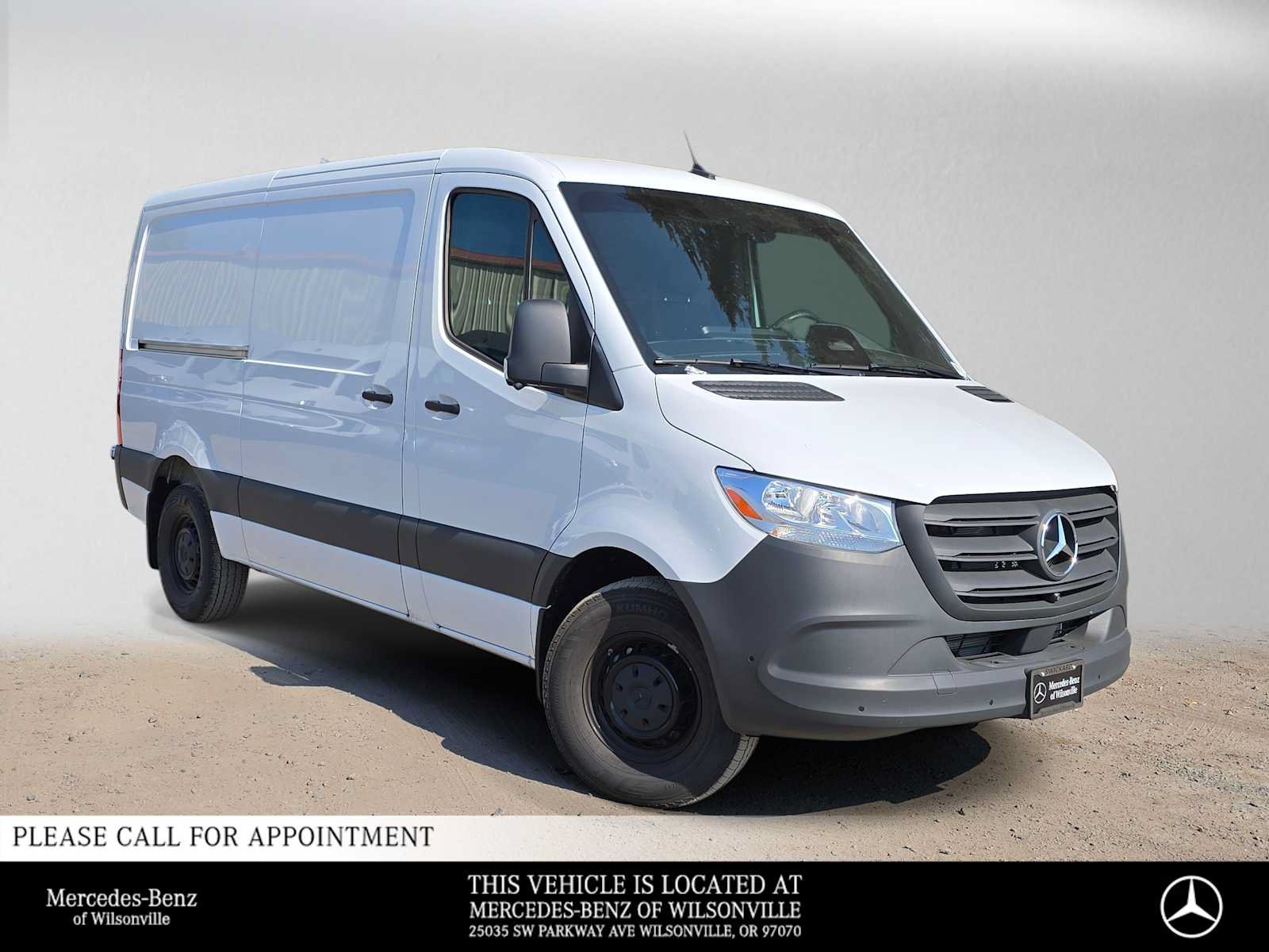 Used 2026 Mercedes-Benz Sprinter 2500 image 1