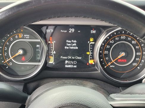 Used 2021 Jeep Wrangler Unlimited Sport S image 28