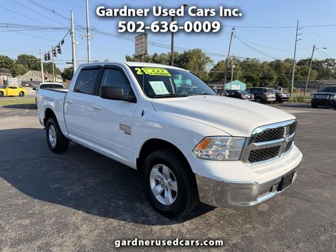 Used 2021 RAM 1500 Classic SLT AWD/4WD image 1