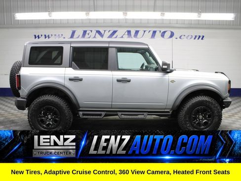 Used 2023 Ford Bronco Wildtrak AWD/4WD image 1