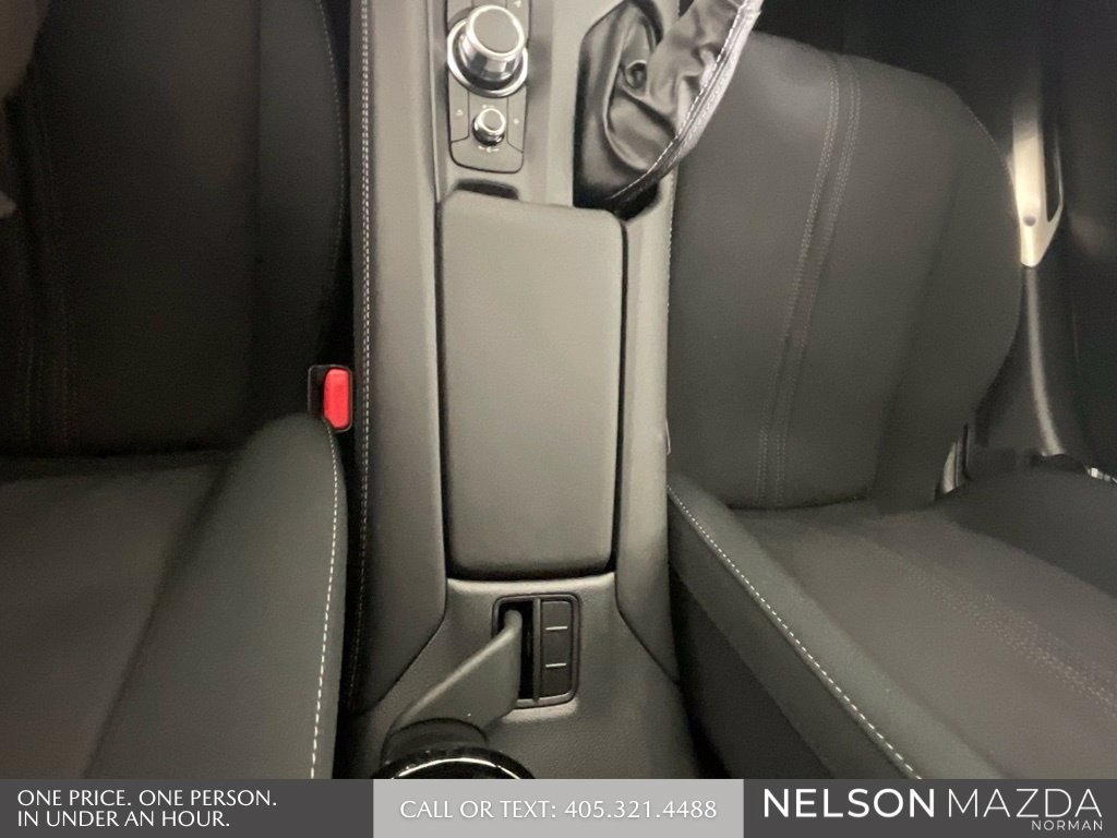 New 2026 MAZDA MX-5 Miata Club w/ Interior Package RWD image 26