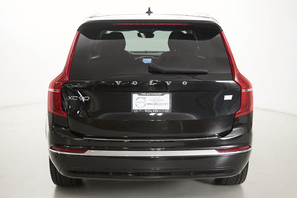 Certified 2024 Volvo XC90 T8 Ultimate w/ Lounge Package AWD/4WD image 9