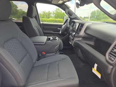 New 2026 RAM 1500 Express RWD image 24