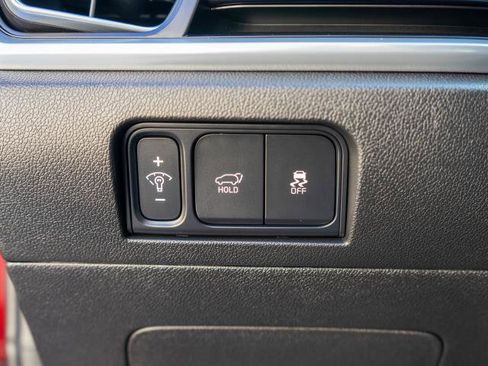 Certified 2025 Kia Sorento SX image 20