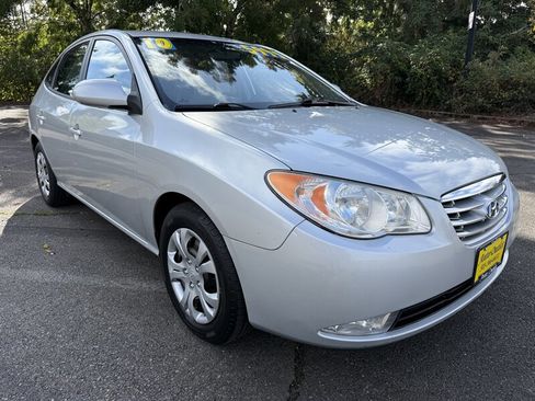 Used 2010 Hyundai Elantra GLS image 1