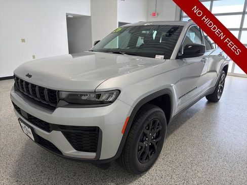 New 2026 Jeep Grand Cherokee L 4WD image 6