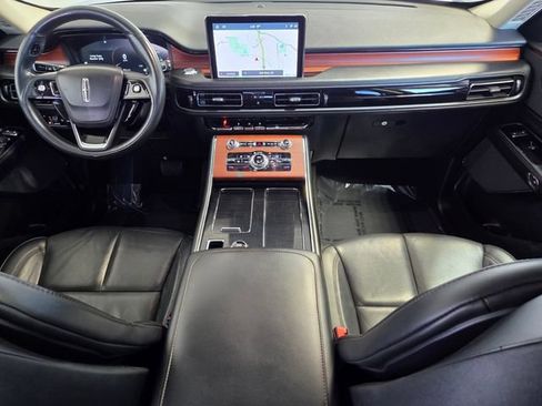 Used 2023 Lincoln Aviator Reserve AWD/4WD image 15