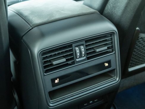 Certified 2024 Porsche Cayenne Turbo GT image 43