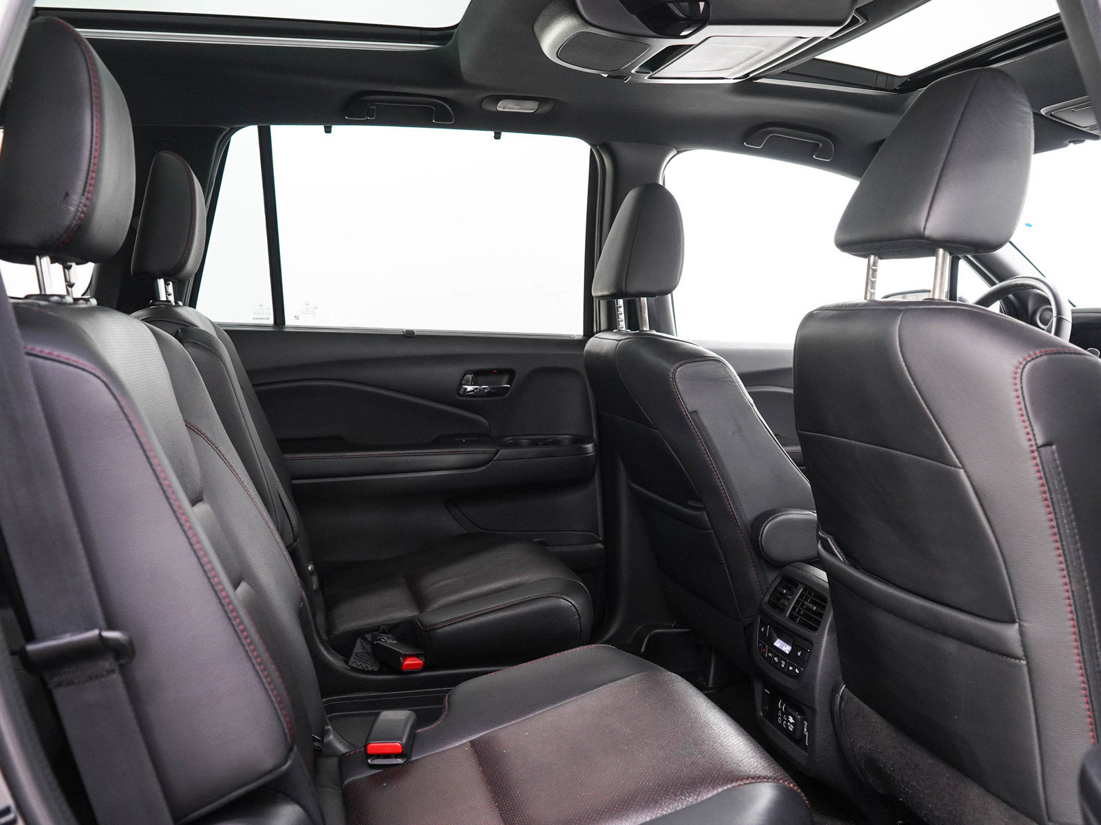 Used 2022 Honda Pilot Elite image 14