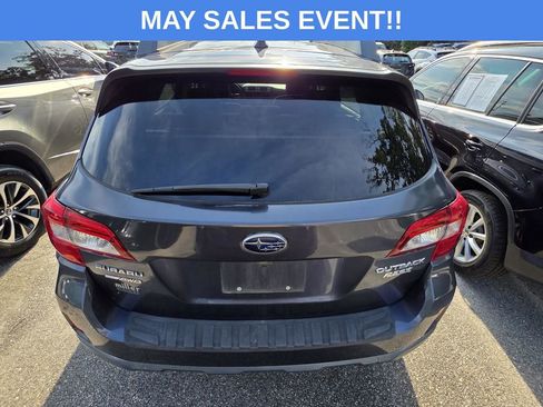 Used 2017 Subaru Outback 2.5i Limited AWD/4WD image 3