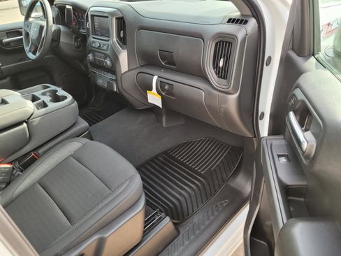 New 2026 Chevrolet Silverado 1500 Custom Trail Boss AWD/4WD image 6
