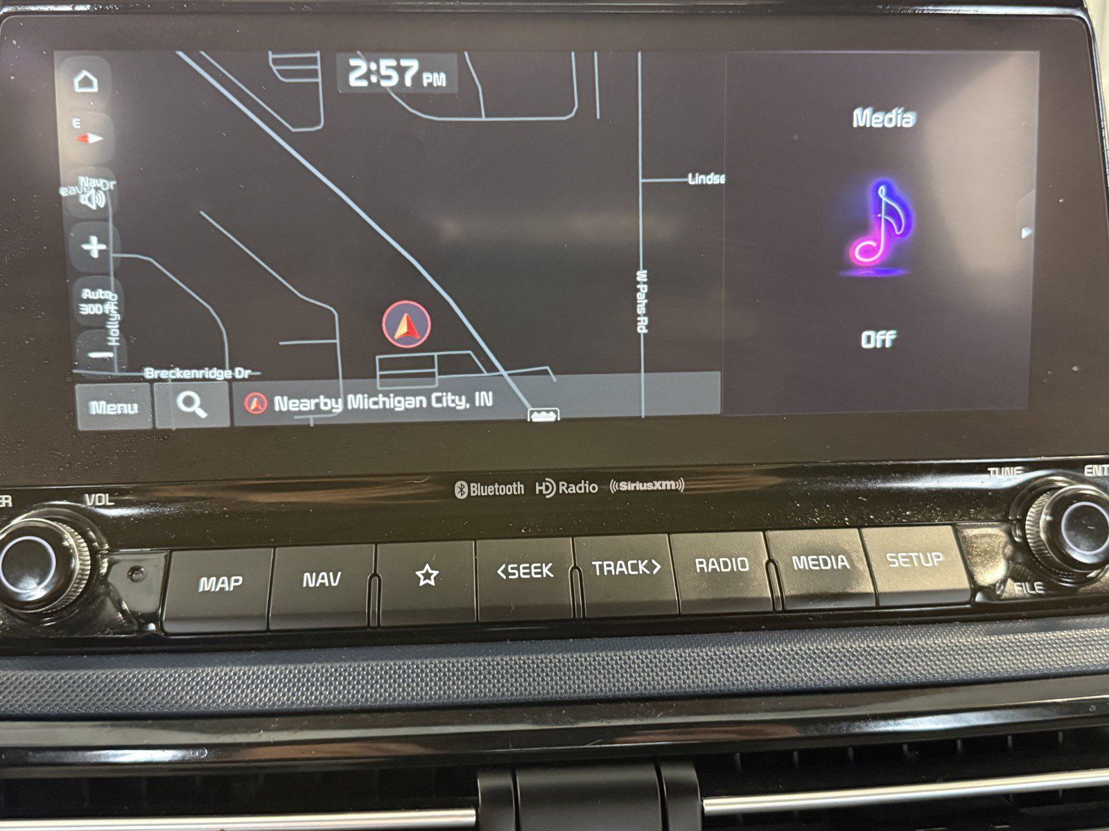 Used 2023 Kia Seltos S w/ Navigation Package FWD image 13