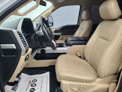 Used 2017 Ford F350 Lariat w/ Lariat Value Package image 30