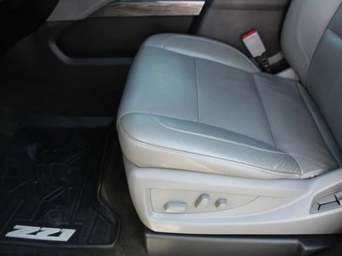 Used 2016 Chevrolet Tahoe LT w/ Off-Road Package AWD/4WD image 35