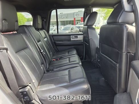 Used 2017 Ford Expedition Limited RWD image 19