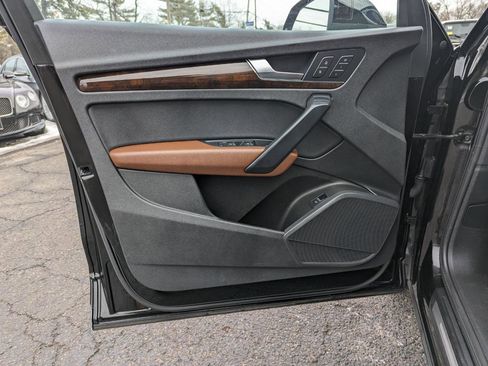 Used 2018 Audi Q5 2.0T Premium Plus w/ Premium Plus Package image 11