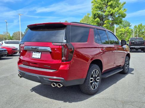 Used 2022 GMC Yukon AT4 w/ Technology Package AWD/4WD image 2
