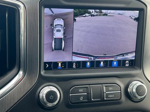 Used 2023 GMC Sierra 3500 Denali w/ Denali Ultimate Package AWD/4WD image 16