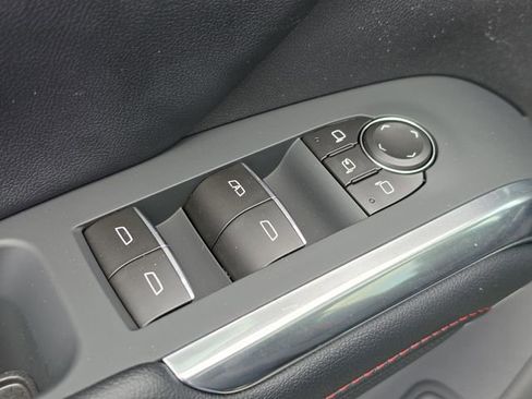 New 2026 Chevrolet Traverse RS w/ LPO, Floor Liner Package FWD image 21
