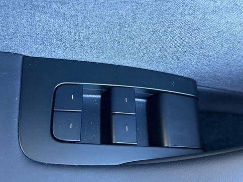 Used 2025 Tesla Model 3 Long Range RWD image 30