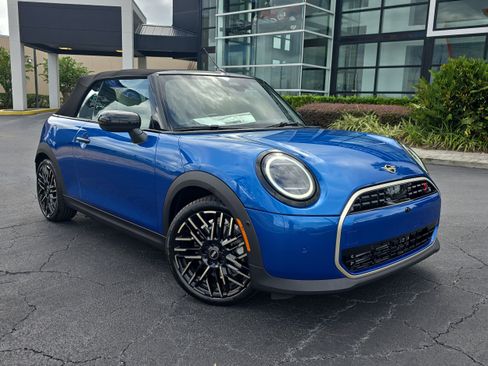 New 2026 MINI Cooper S image 25