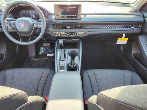 New 2025 Honda Accord SE image 9
