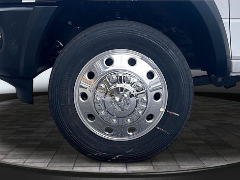 New 2026 RAM 5500 Tradesman AWD/4WD image 10