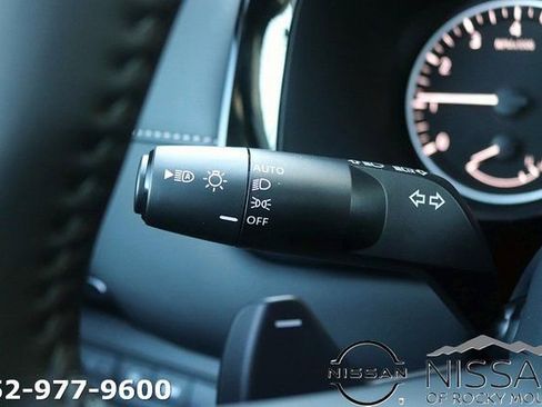 New 2026 Nissan Pathfinder SV image 24