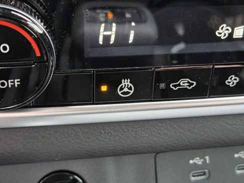 New 2026 Nissan Rogue SV AWD/4WD image 17