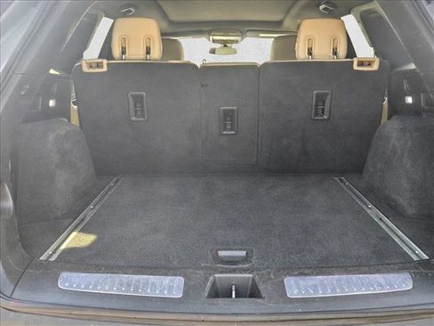 Used 2018 Cadillac XT5 Luxury w/ Driver Awareness Package image 6