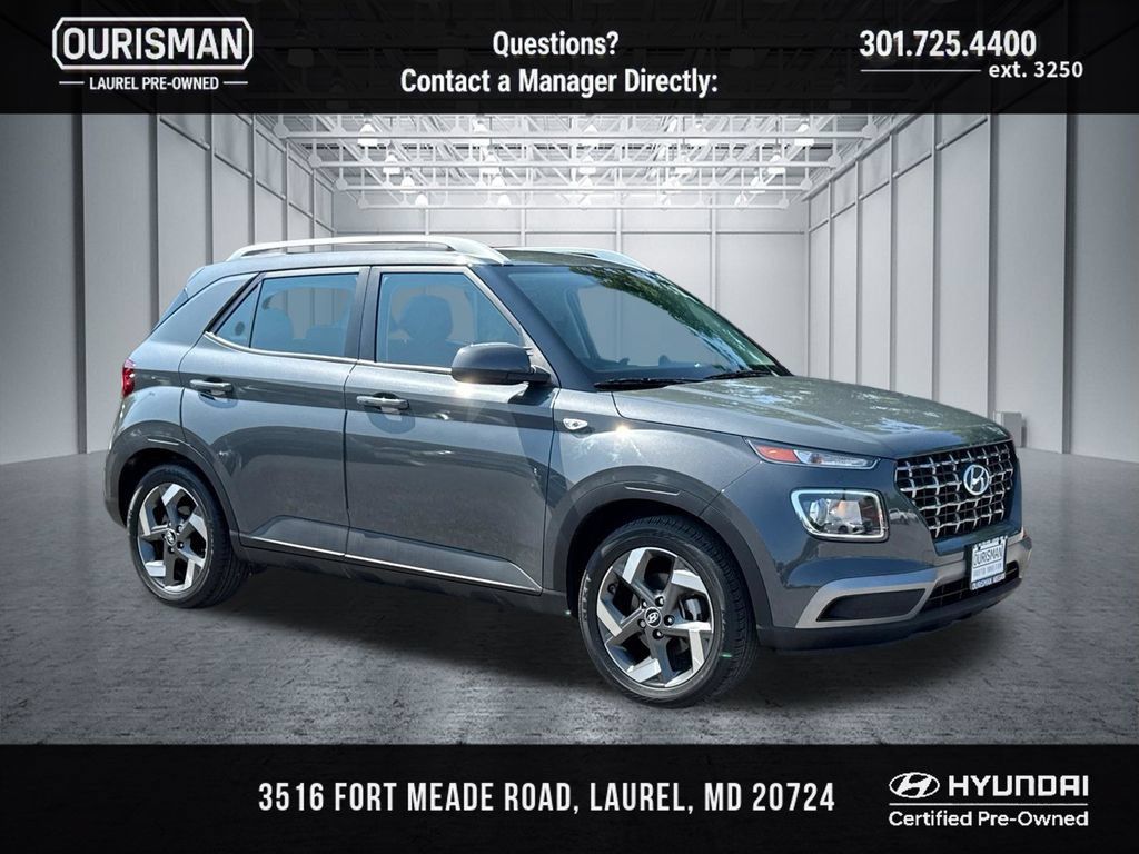 Certified 2024 Hyundai Venue SEL FWD image 1
