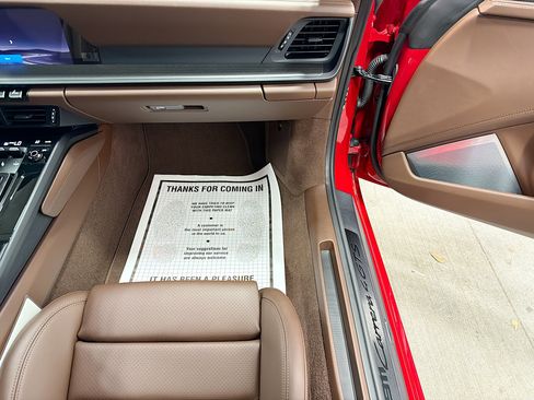 Certified 2026 Porsche 911 Carrera 4 GTS AWD/4WD image 17