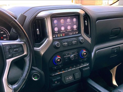 Used 2021 Chevrolet Silverado 1500 LT Trail Boss w/ LT Trail Boss Premium Package image 5