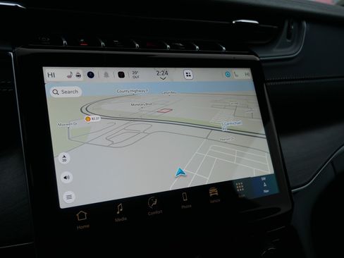 New 2025 Jeep Grand Cherokee L Limited w/ Black Appearance Package image 14