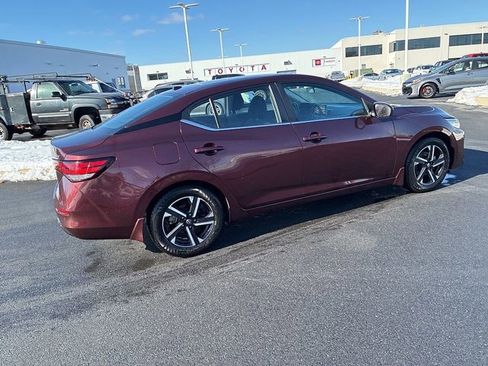 Used 2024 Nissan Sentra SV image 6