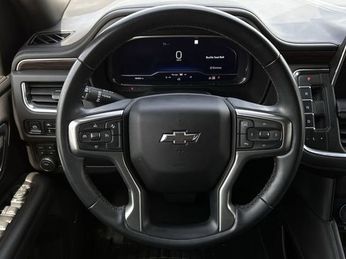 Used 2023 Chevrolet Tahoe Z71 AWD/4WD image 13