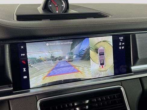 Used 2023 Porsche Panamera Platinum Edition w/ Assistance Package image 19