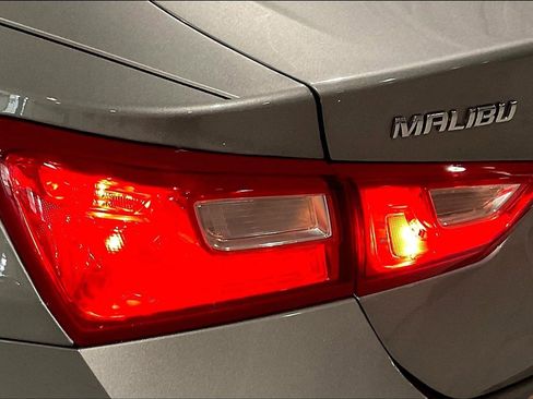 Used 2024 Chevrolet Malibu LT FWD image 21